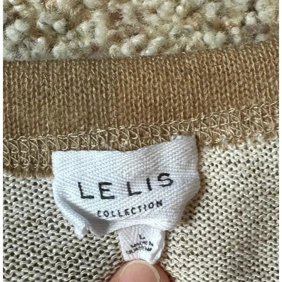 Le Lis sweater/shirt, size Large - Picture 3 of 5